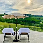 Le Cornici - Cascina Di Charme Diano dʼAlba