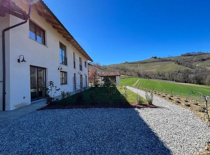 Rezort Le Cornici - Cascina Di Charme *