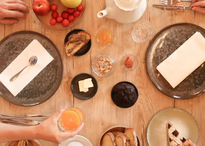 Le Cornici - Cascina Di Charme Rezort Diano dʼAlba